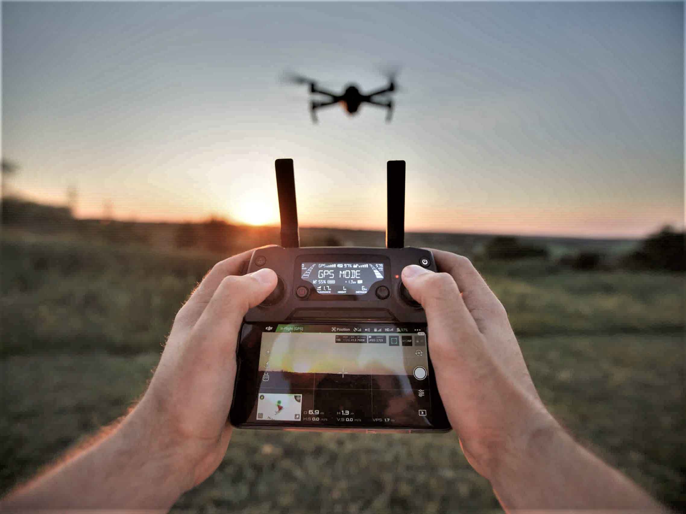Drone pour débutant  Quel drone choisir ? Nos conseils et astuces